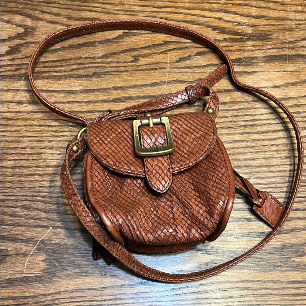 Frye Brown Leather Crossbody Bag with Textured Design